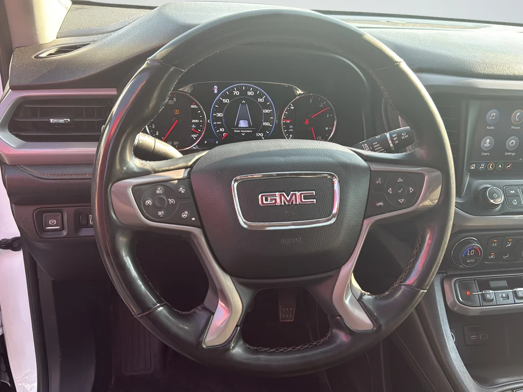 Used 2023 White GMC AT4 image 37