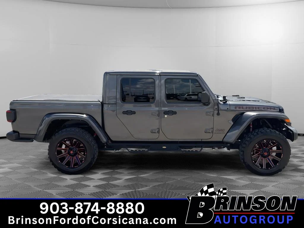 Used 2022 Granite Crystal Metallic Clearcoat Jeep Rubicon image 8