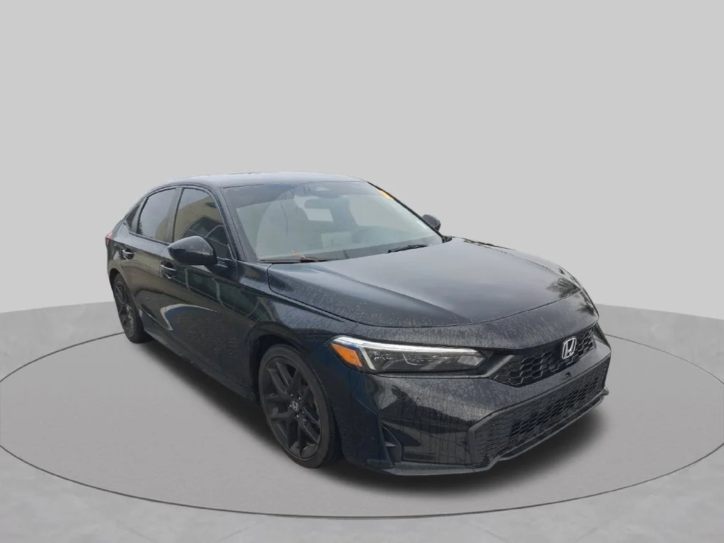 Used 2025  Honda Sport image 3