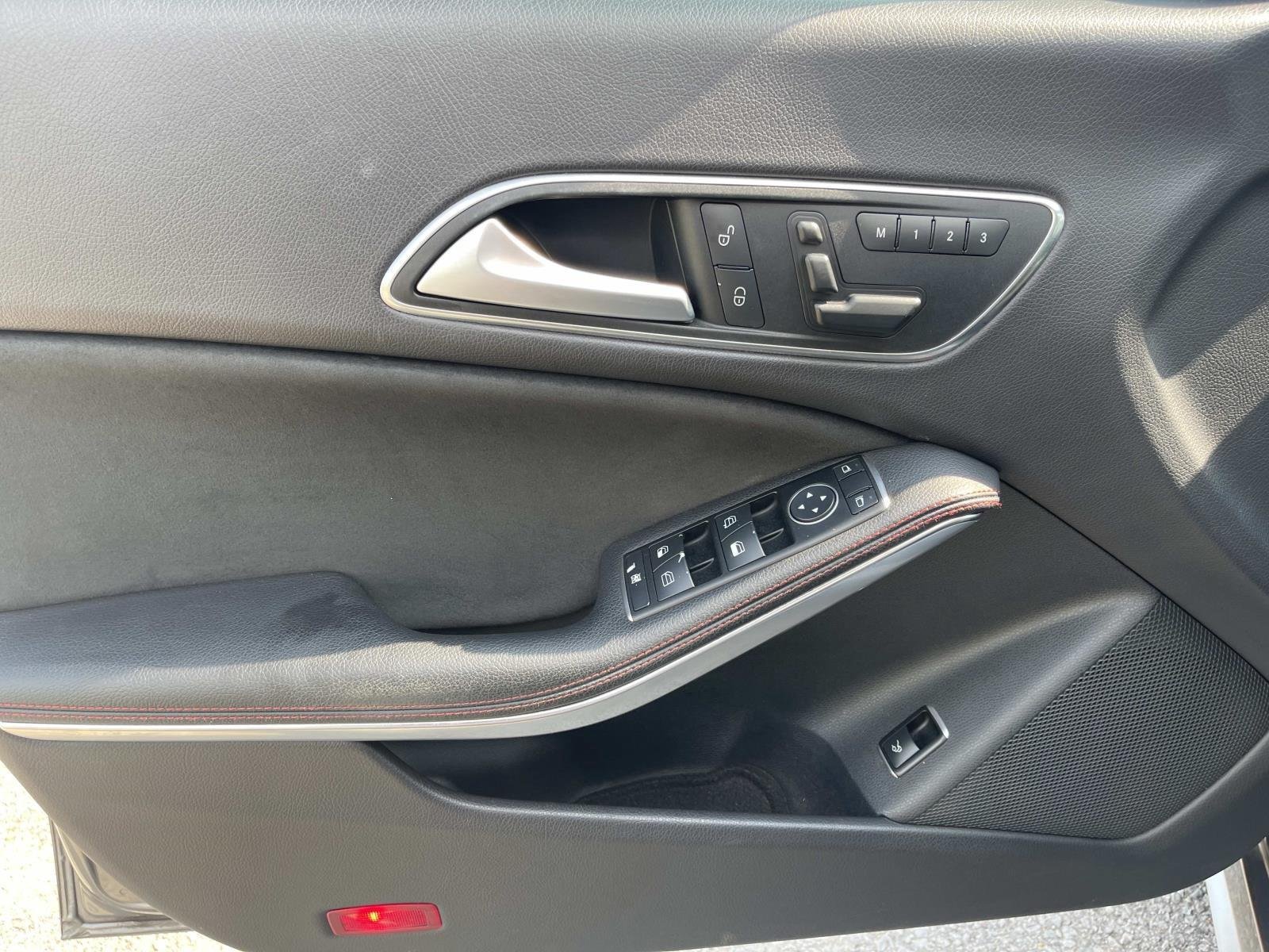 Used 2015 Mountain Gray Metallic Mercedes-Benz CLA 45 AMG® image 27