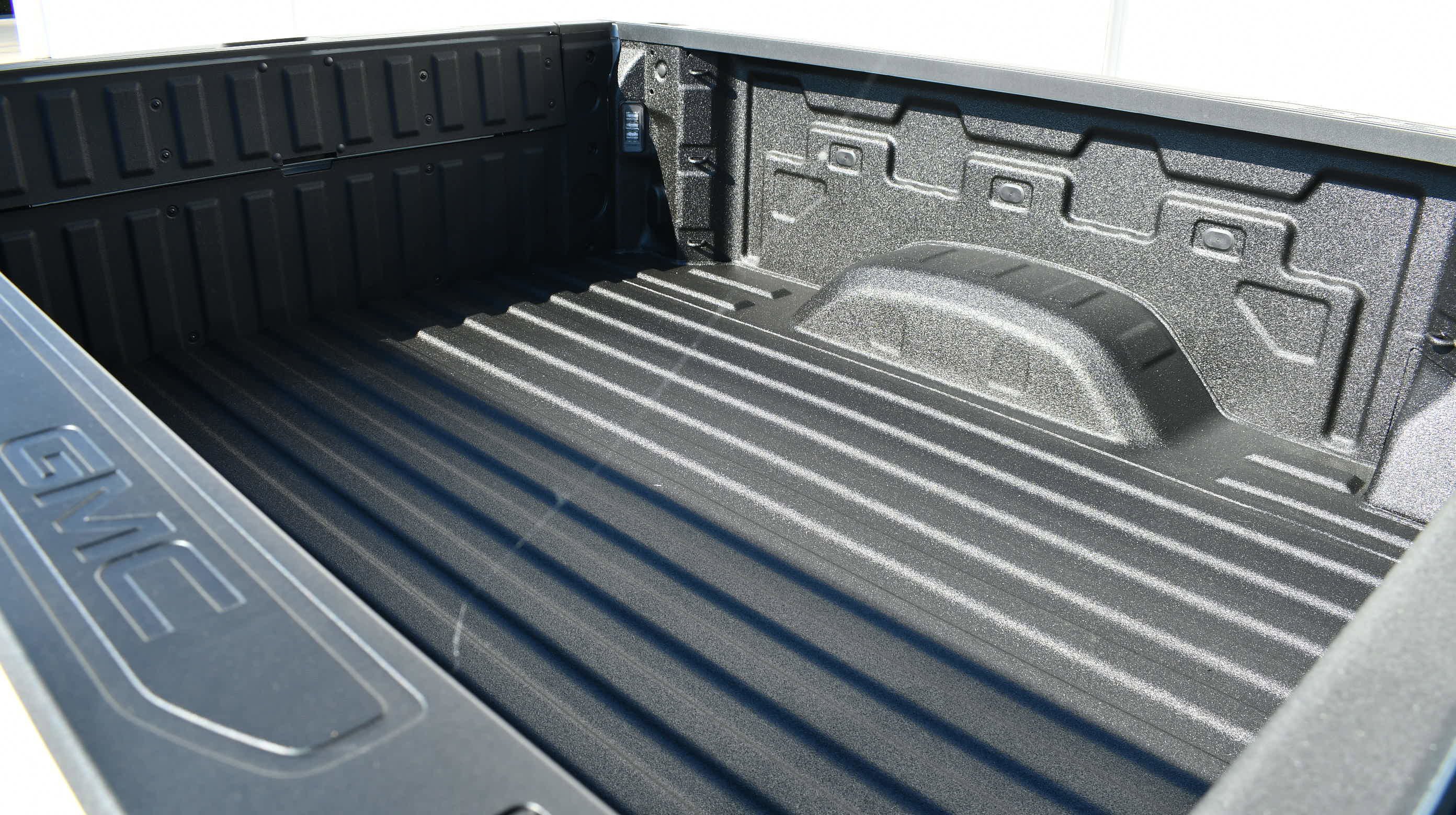 2026 GMC Sierra 2500HD Denali - Photo 11