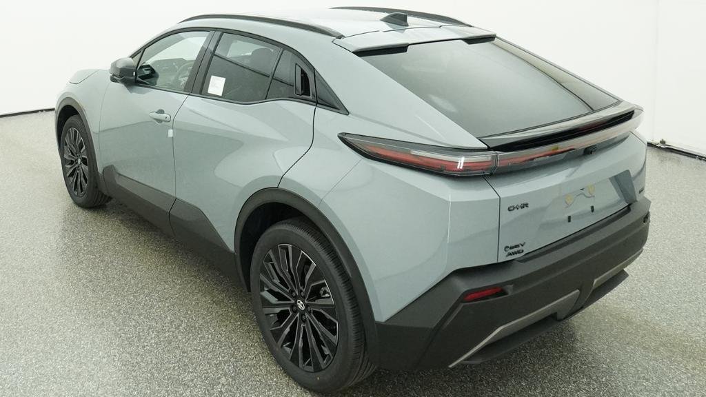 2026 Toyota C-HR XSE - Photo 24