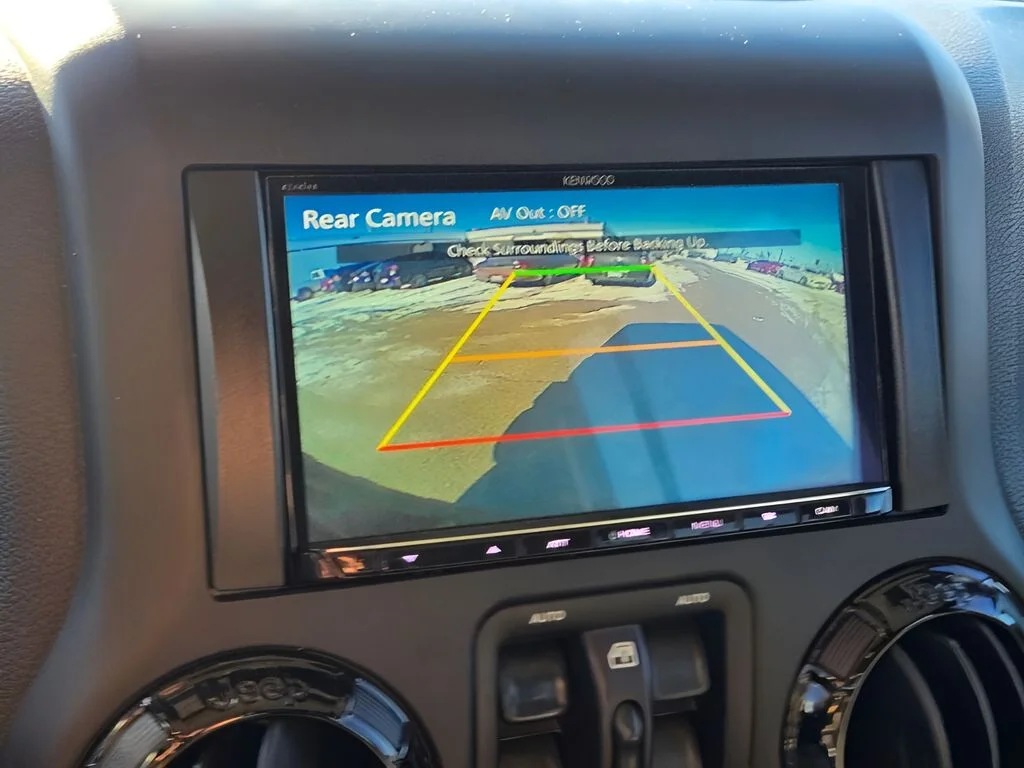Used 2016 Gray Jeep Unlimited Sahara image 23