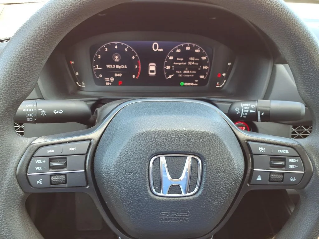 2025 Honda Accord SE - Photo 10