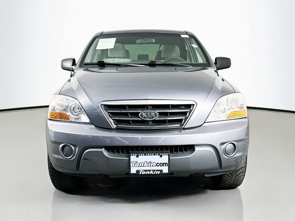 Used 2008 Alpine Gray Kia LX image 3