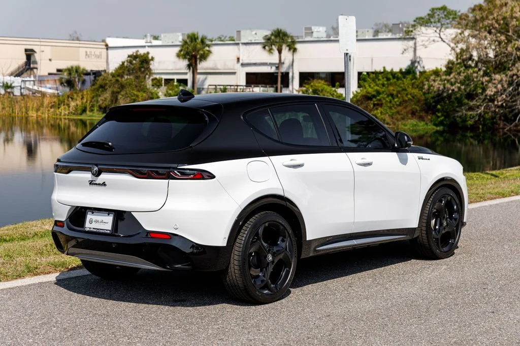 New 2026 White Alfa Romeo Sport Speciale image 3