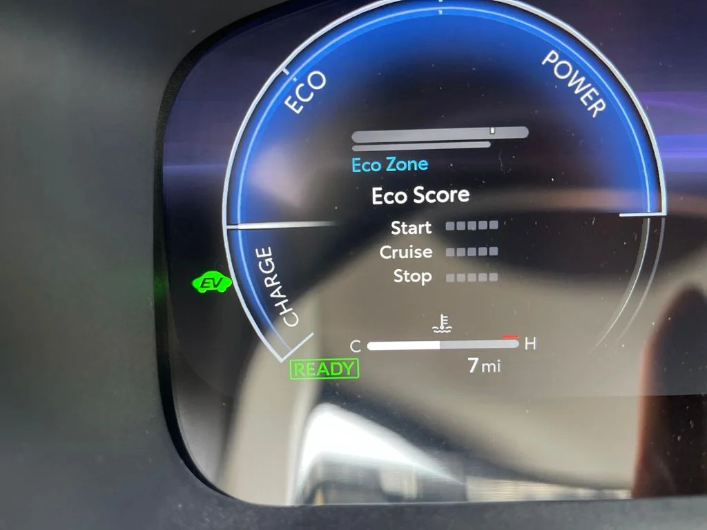 2026 Toyota Corolla XLE - Photo 16