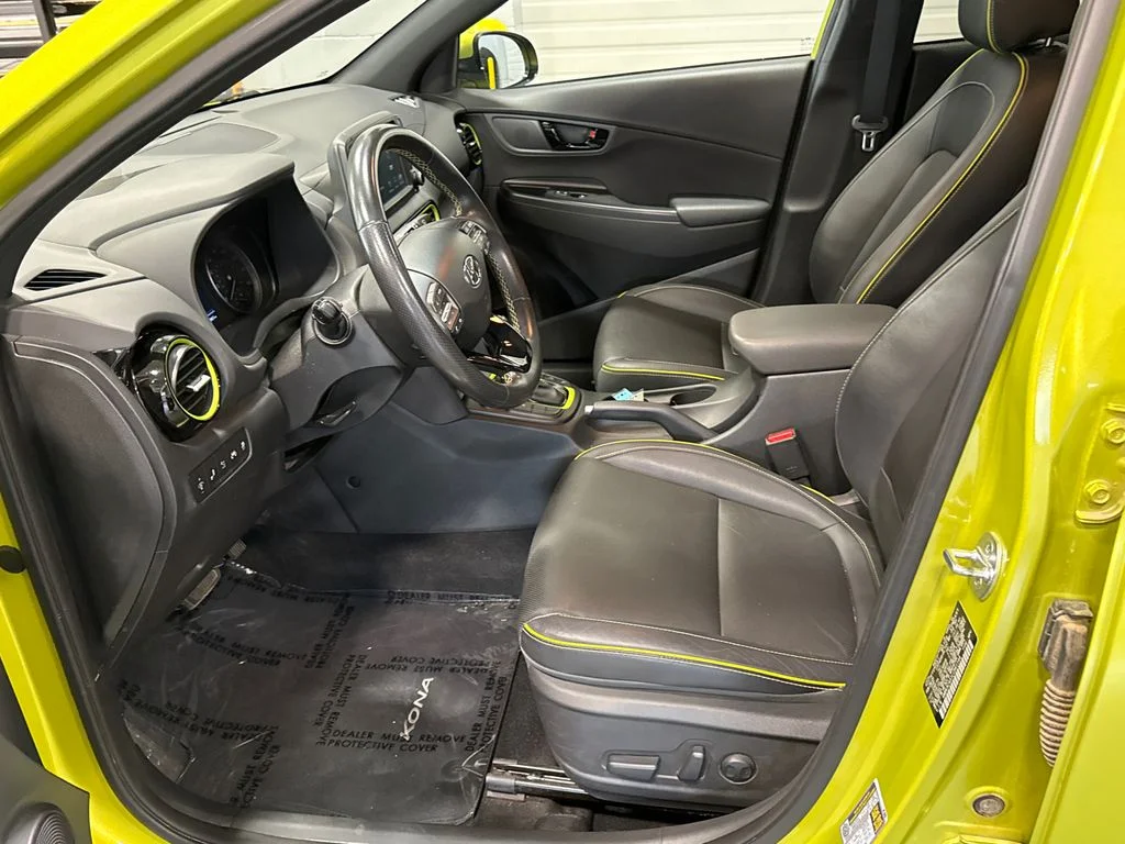 Used 2020 Green Hyundai Ultimate image 6