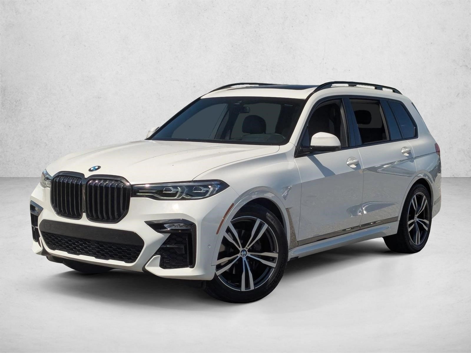 2021 BMW X7 xDrive40i's photo