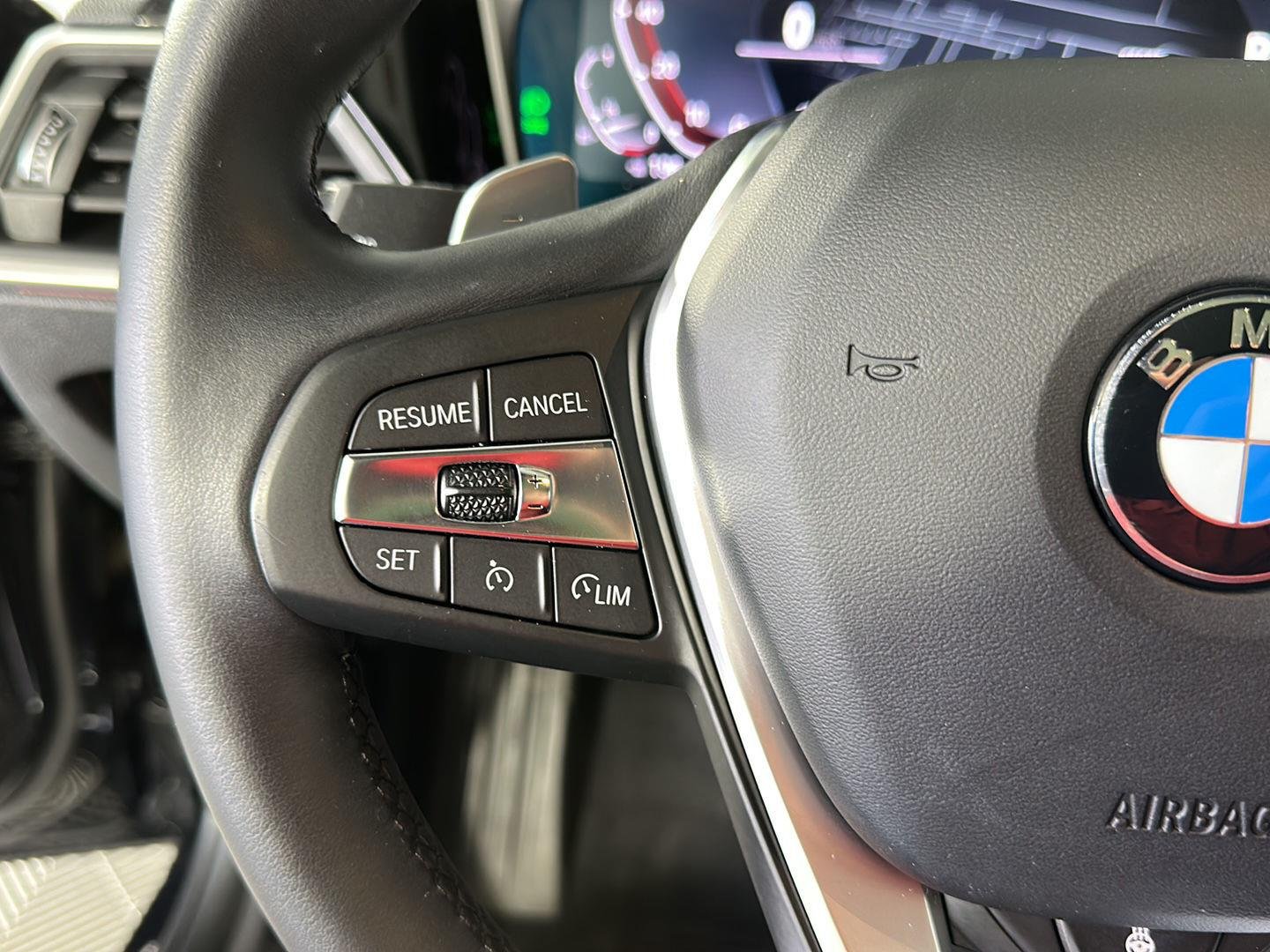 Used 2020 Black Sapphire Metallic BMW 330i xDrive image 13