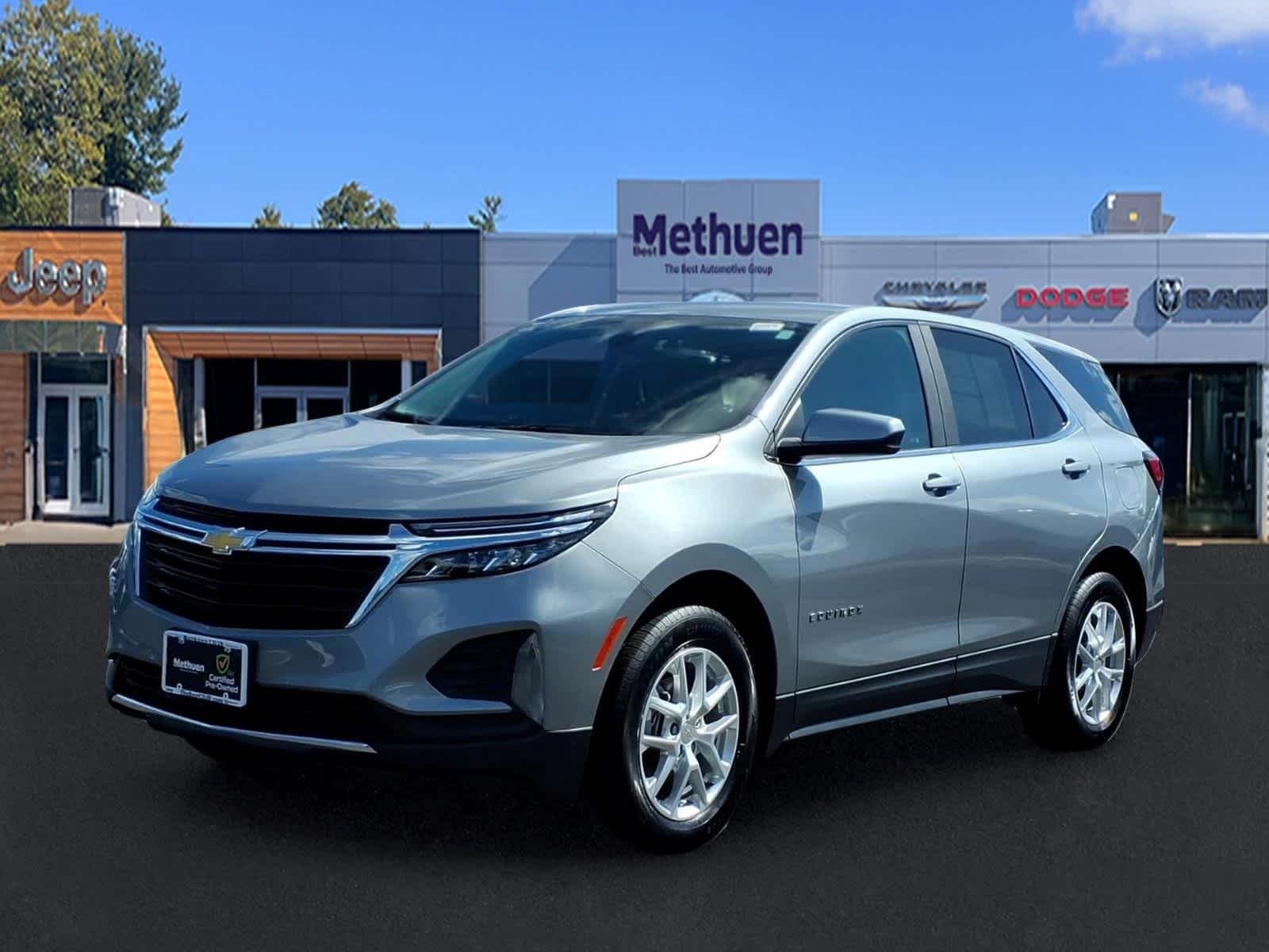 Used 2024 Sterling Gray Metallic Chevrolet LT image 10