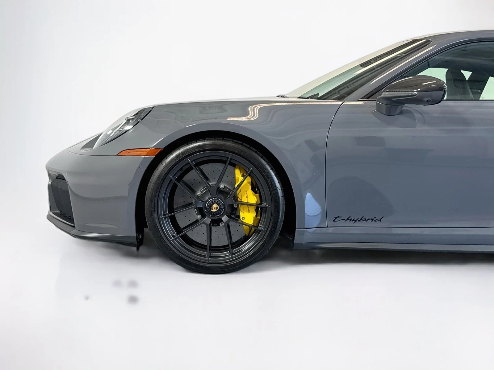 Certified Used 2025 Slate Grey Neo Porsche Carrera GTS image 27