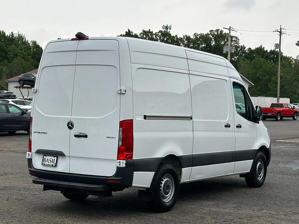 Used 2022  Mercedes-Benz Cargo Van 144 in. WB image 11