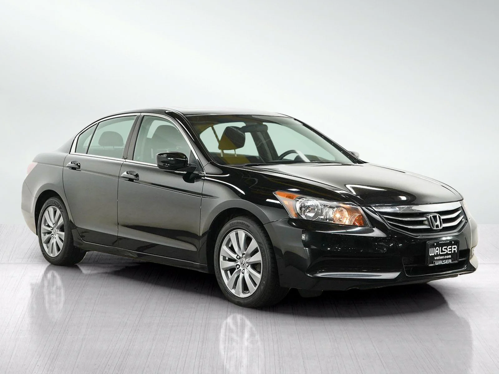 Used 2012 Black Honda EX image 7