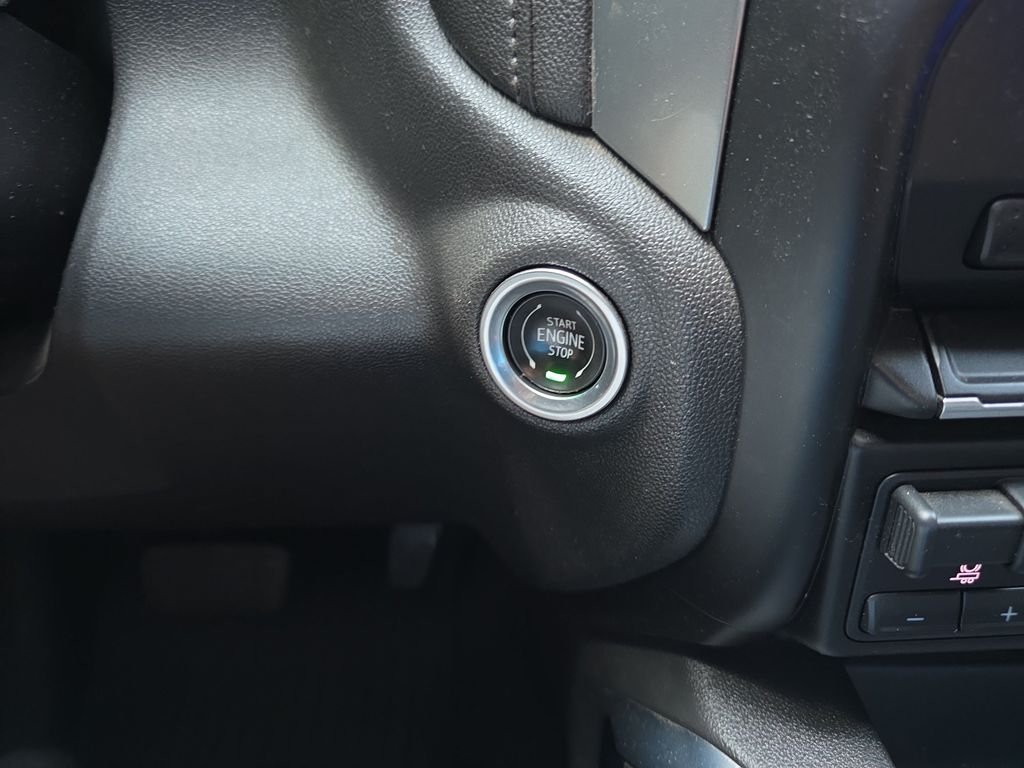 2021 Chevrolet Silverado 1500 RST - Photo 23