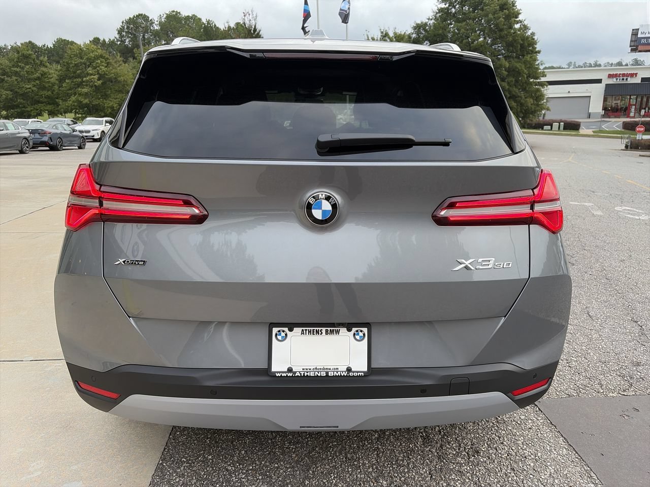 New 2026 Skyscraper Grey Metallic BMW 30 xDrive image 12