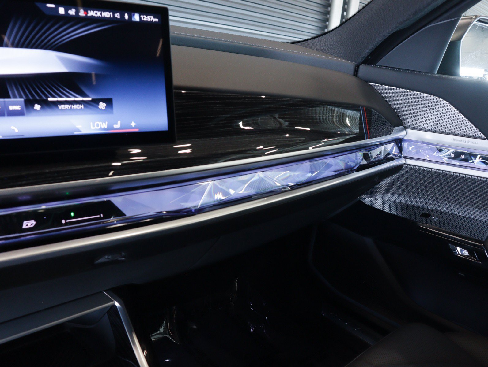 Used 2025 Frozen Deep Grey BMW 740i image 24