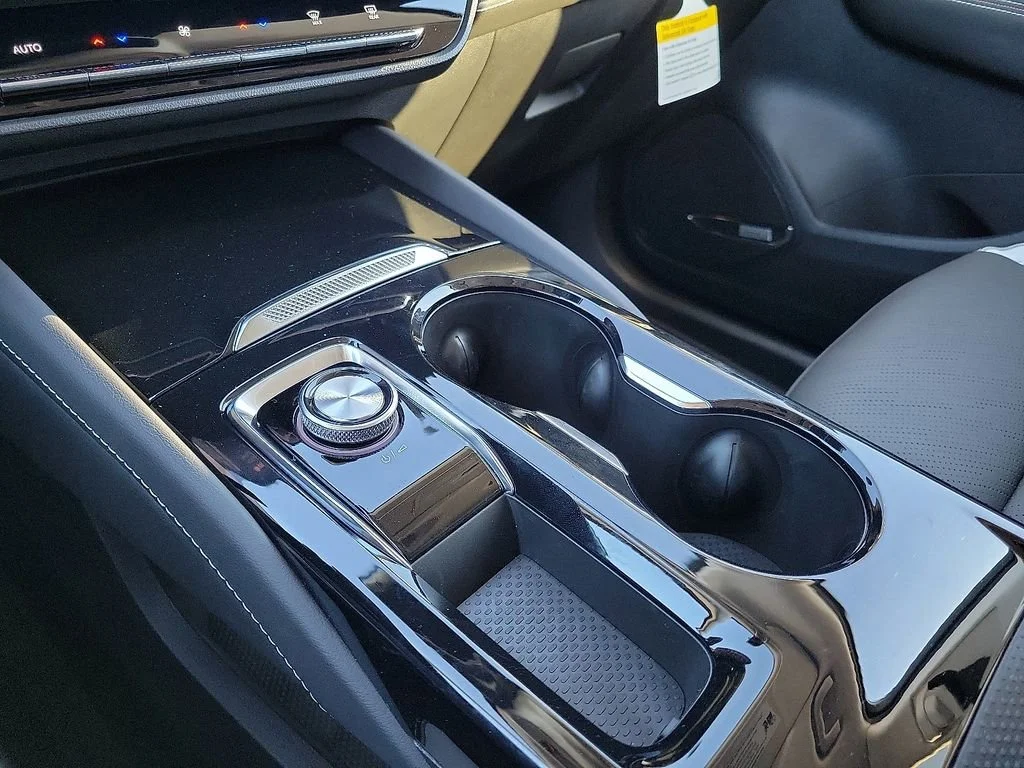 2026 Buick Envision Sport Touring - Photo 25