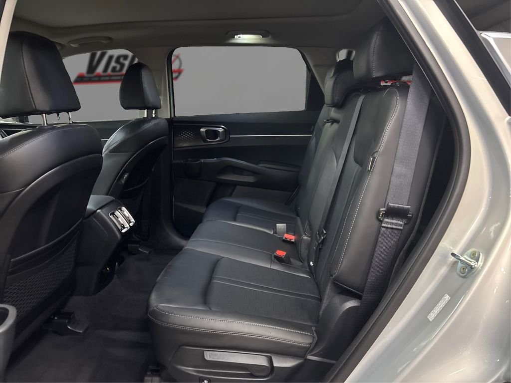 New 2026 Ivory Silver Kia S image 11