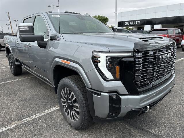 2026 GMC Sierra 4WD Crew Cab Long Box Denali Ultimate's photo