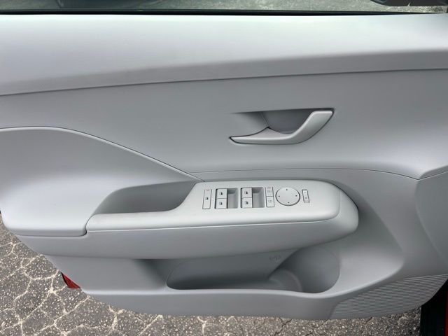 2026 Hyundai Kona SE - Photo 11