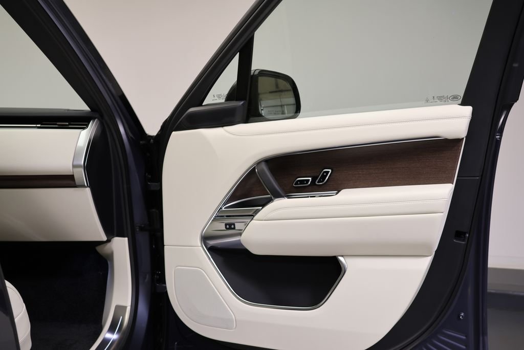 2026 Land Rover Range Rover SE - Photo 37