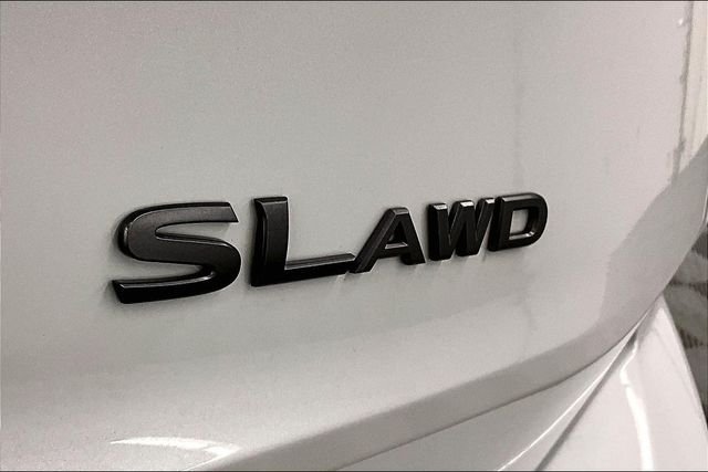 2025 Nissan Rogue SL - Photo 18