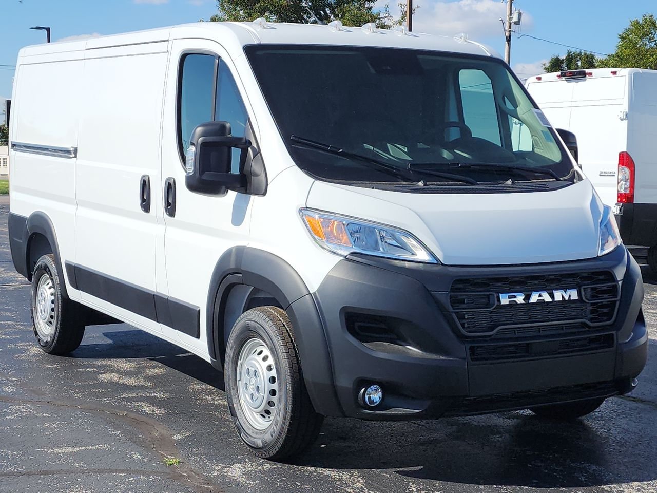 2026 RAM ProMaster 1500 Tradesman 136" WB Low Roof's photo