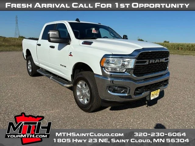 Used 2023 White Ram Big Horn image 2