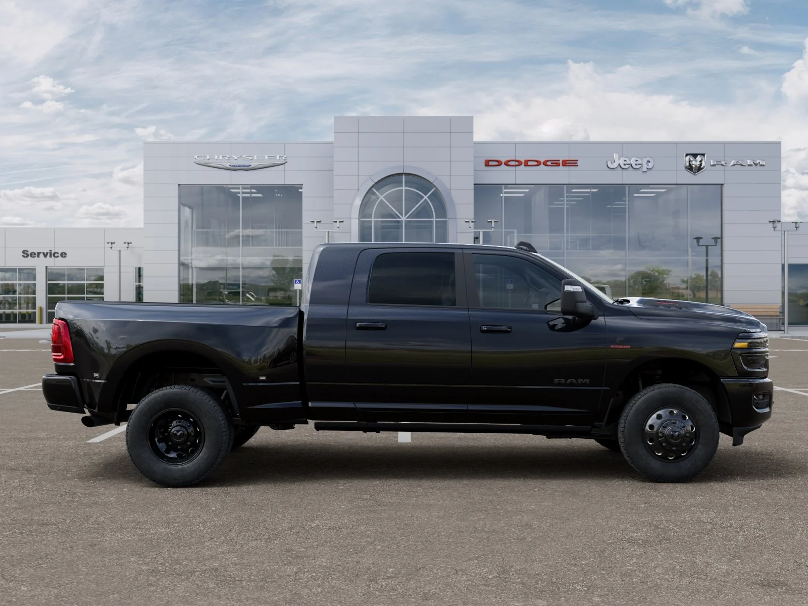 New 2026 Diamond Black Crystal Pearl-Coat Exterior Paint RAM Laramie image 49