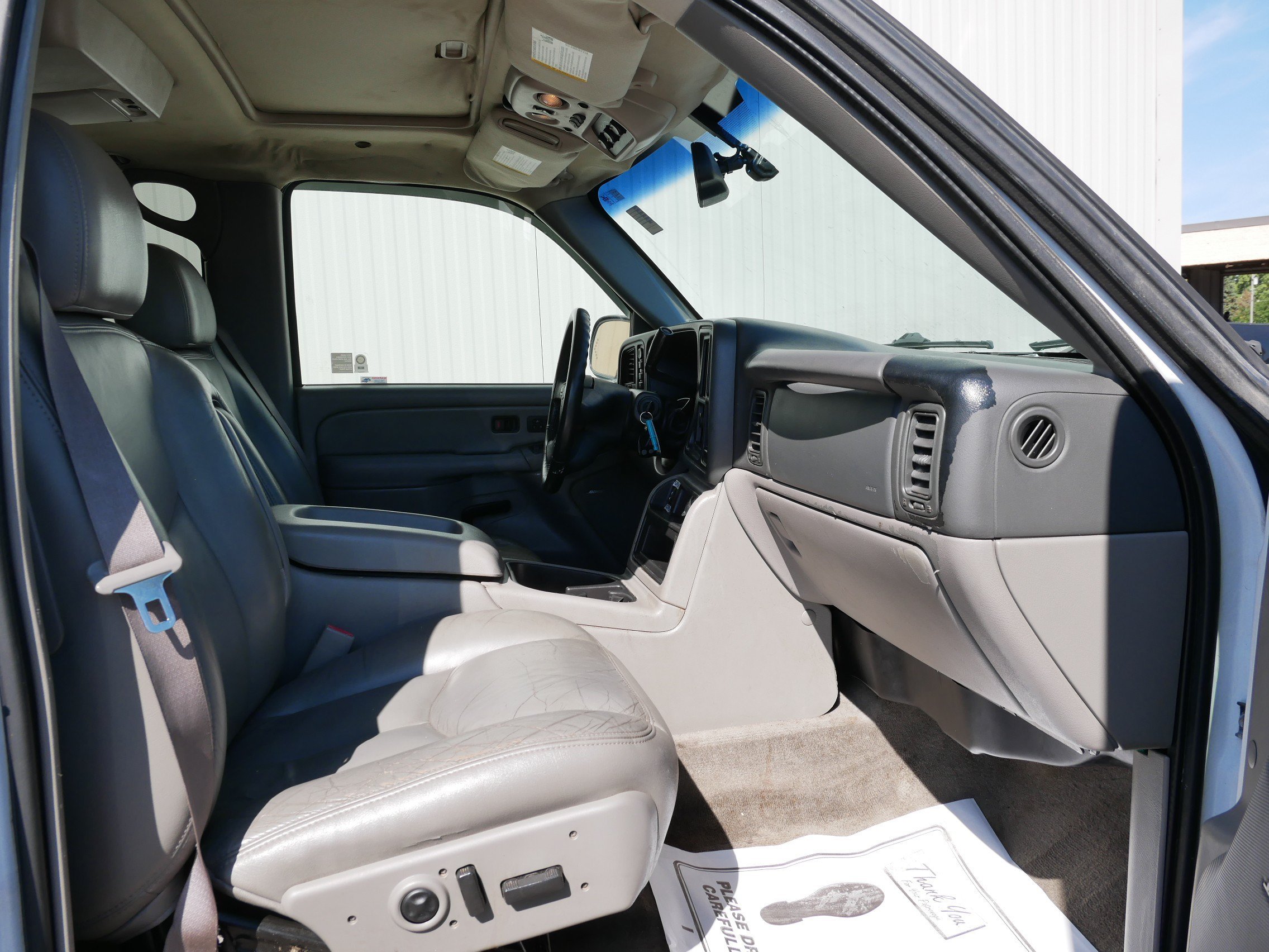 2005 Chevrolet Tahoe - Photo 15