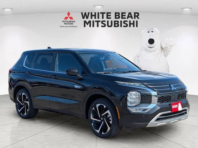 2025 Mitsubishi Outlander Plug-in Hybrid SE S-AWC's photo
