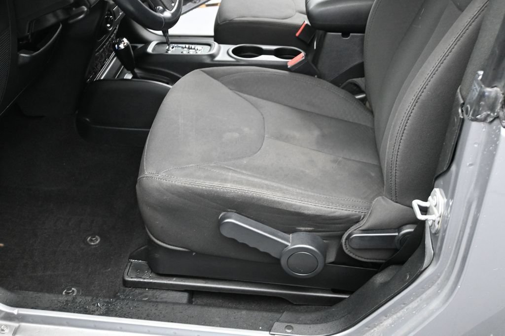 Used 2017 Silver Jeep Sport image 14