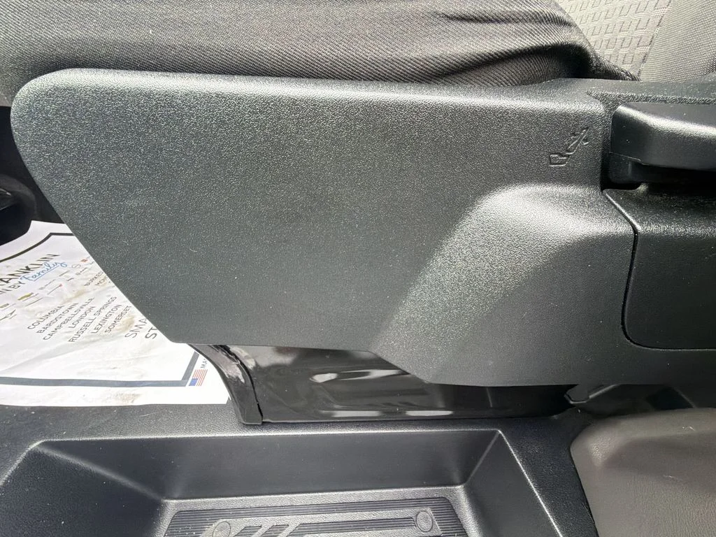 Used 2024 White Ford XLT image 18