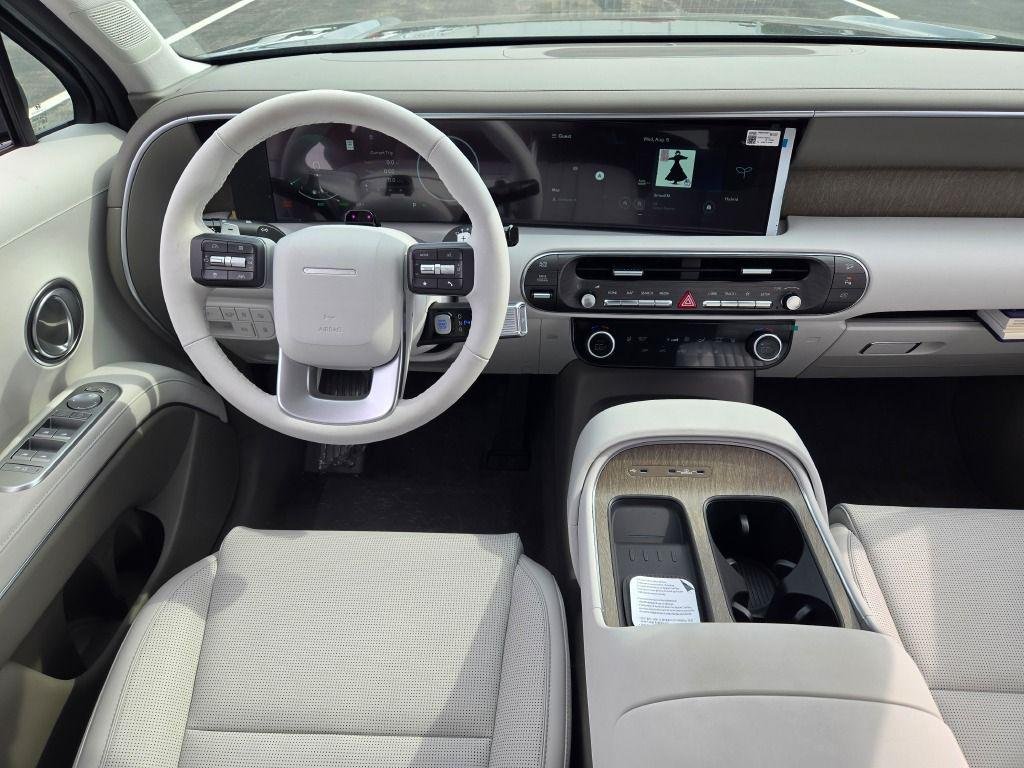 New 2026 Gray Pearl Hyundai SEL 8P image 19