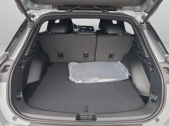 New 2026 Sterling Gray Metallic Chevrolet LT image 32