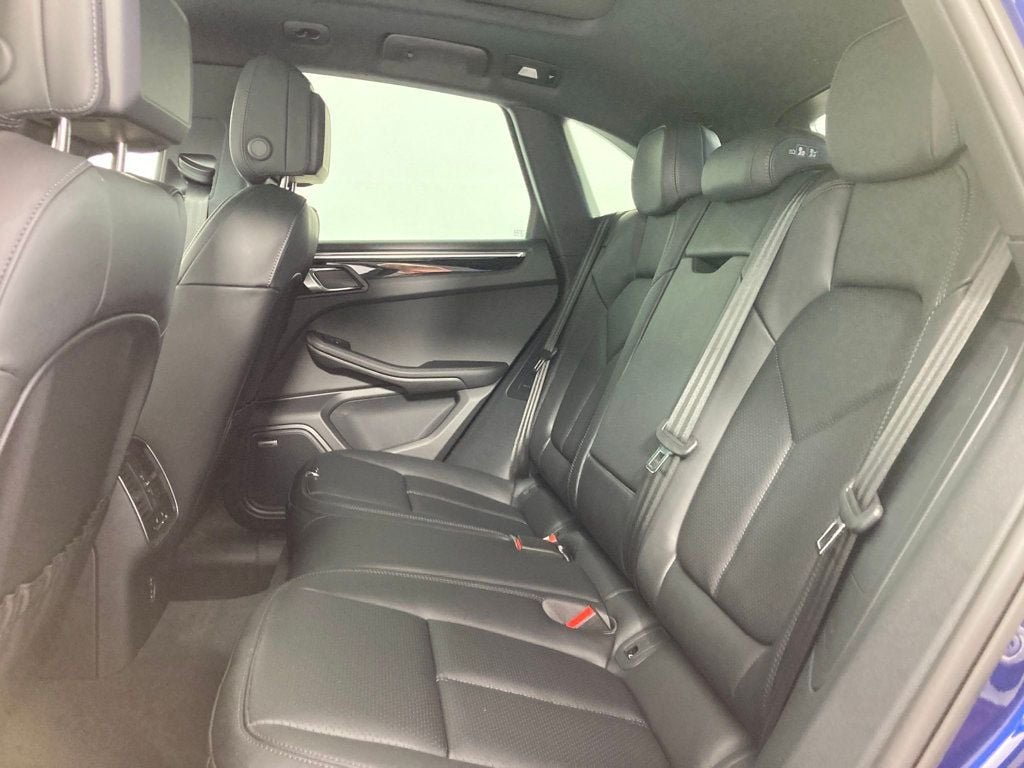 2026 Porsche Macan S - Photo 14