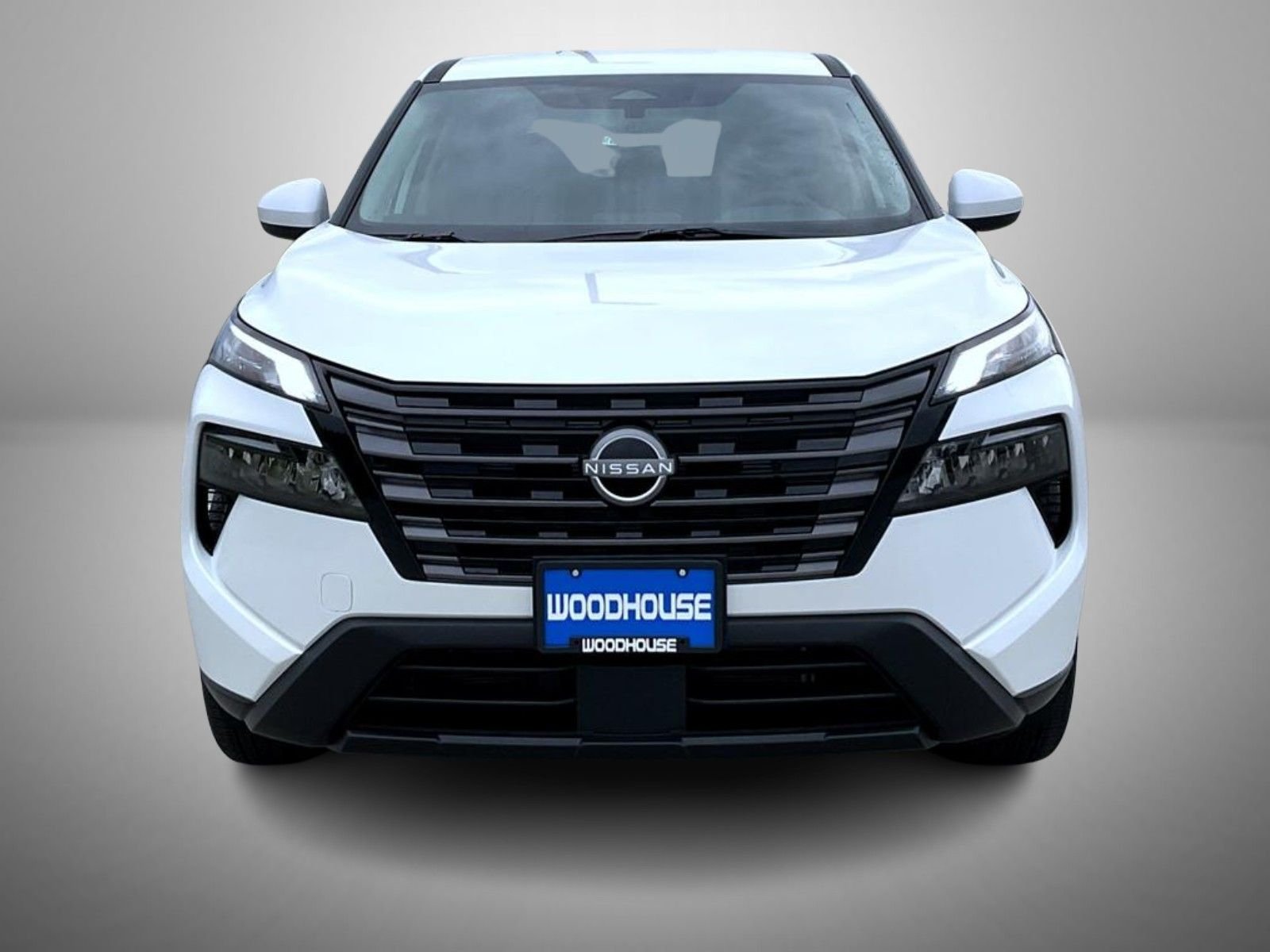 New 2026 Everest White Pearl TriCoat Nissan SV image 2