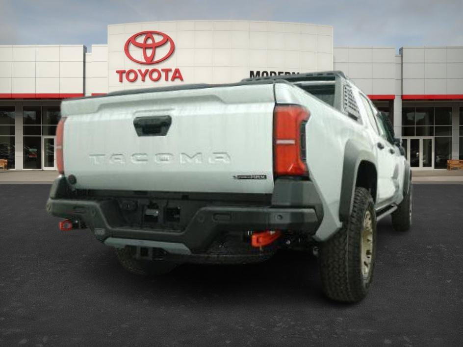 New 2025 Celestial Silver M Toyota Trailhunter image 20