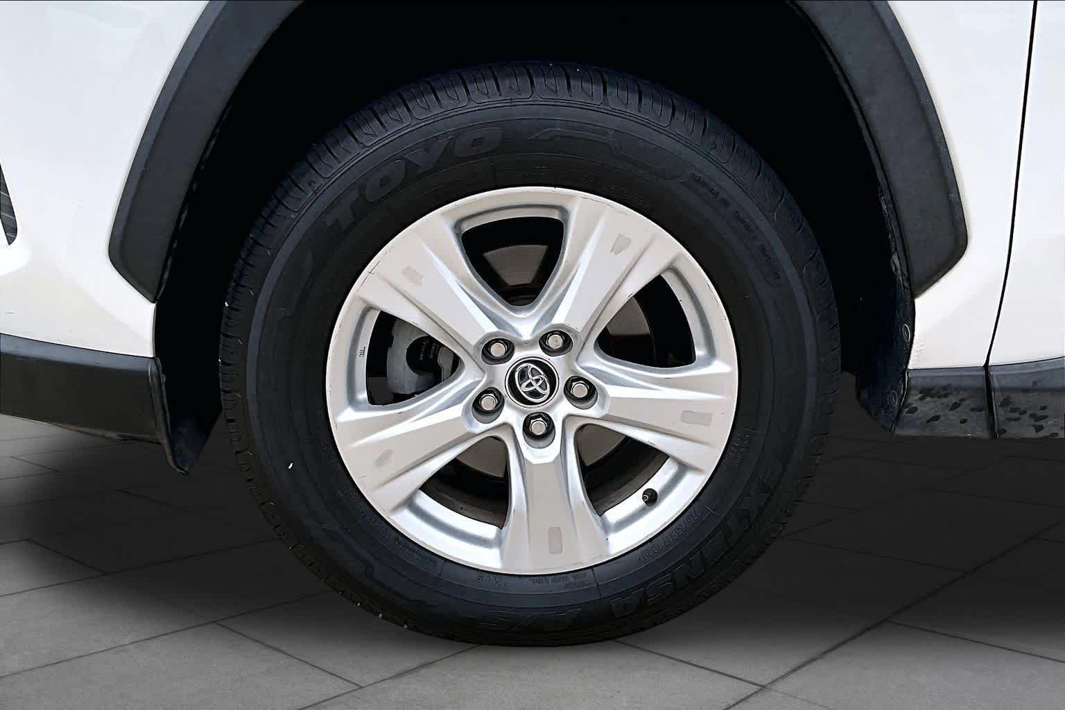 Used 2020 Super White Toyota XLE image 12