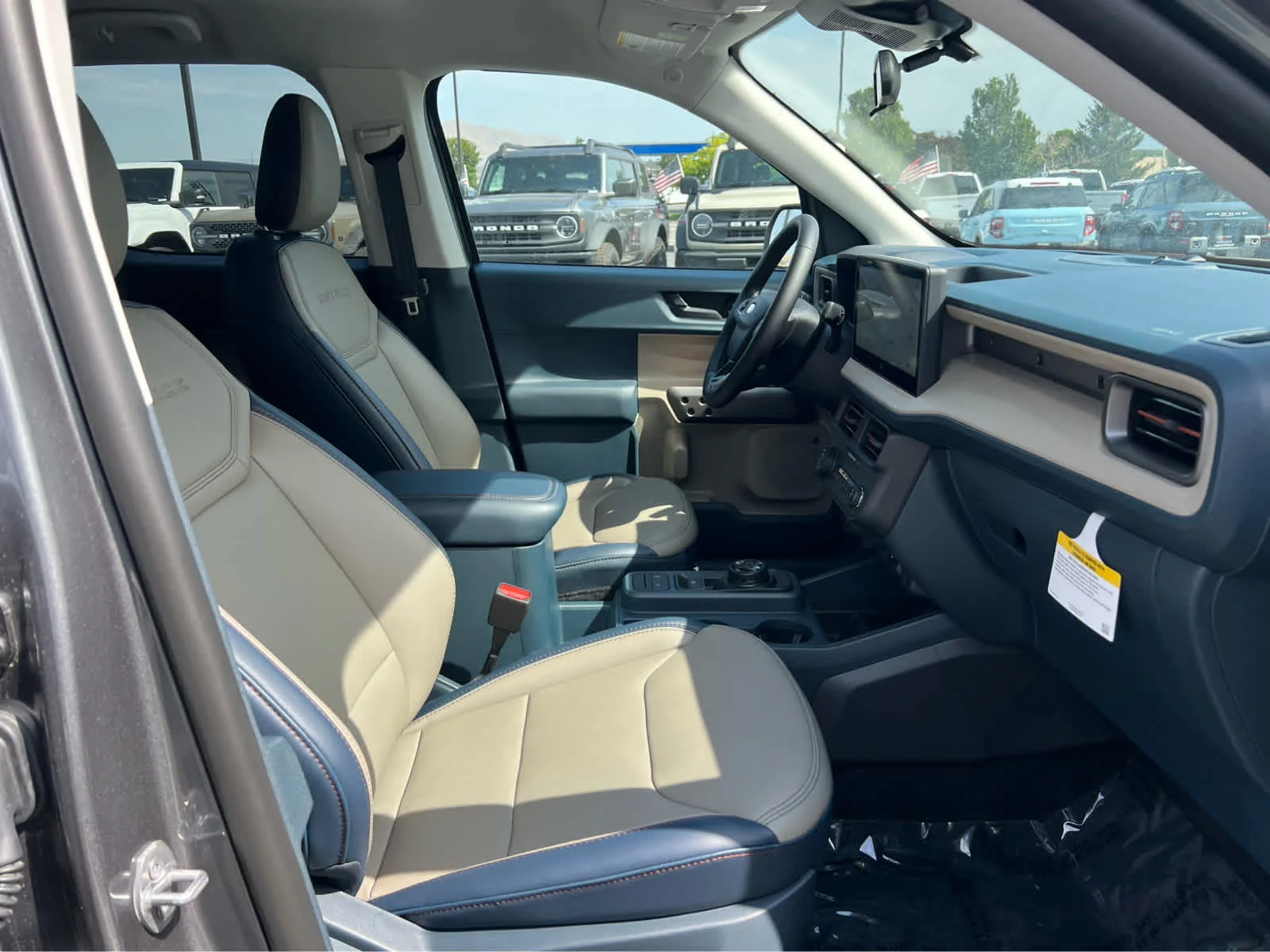 New 2026 Carbonized Gray Metallic Ford Lariat® image 17