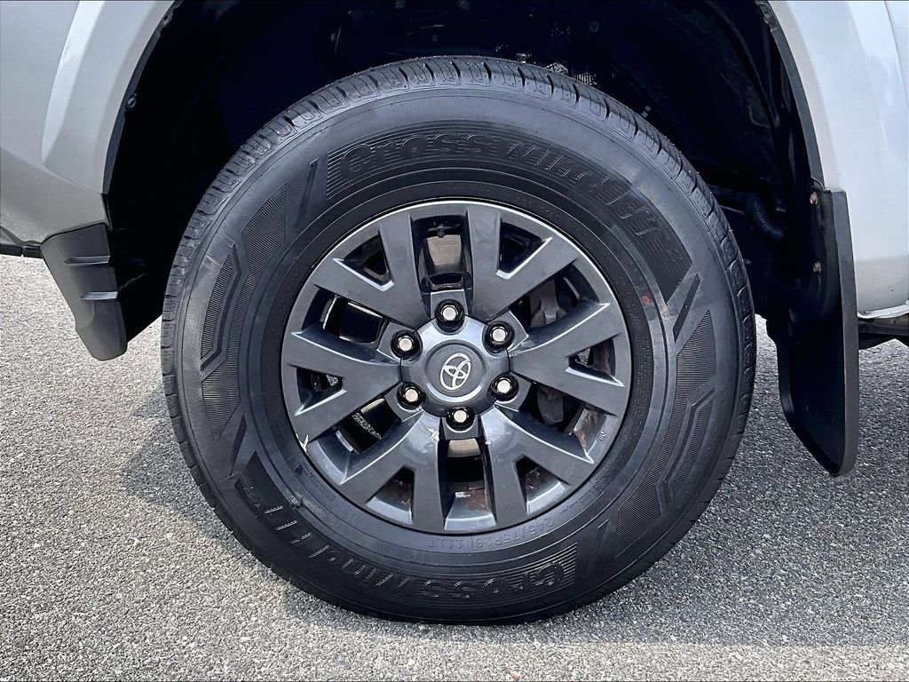 Used 2023 Silver Toyota SR5 image 7