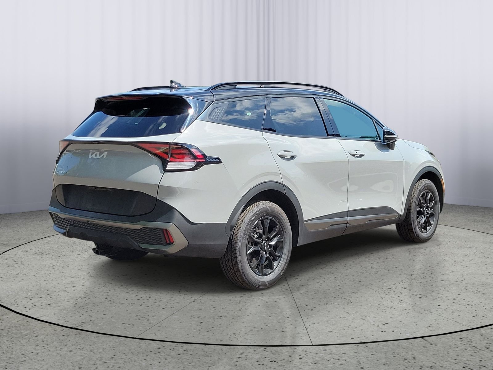 Used 2024 Gray Kia X-Pro Prestige image 3