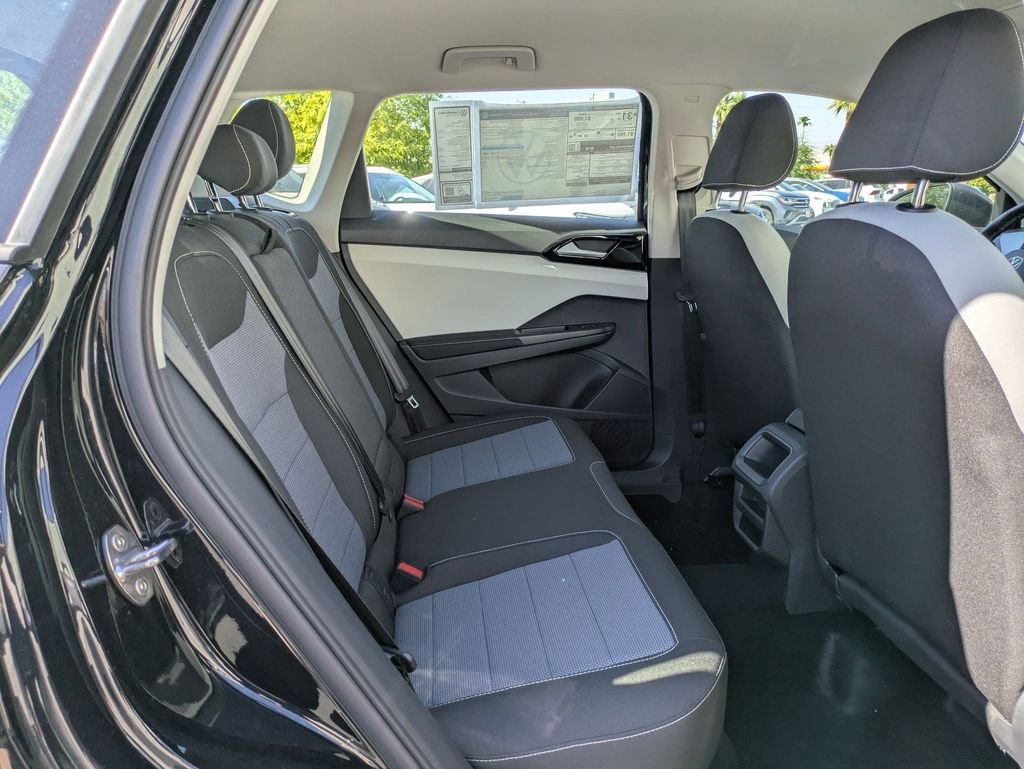 2025 Volkswagen Taos S - Photo 19