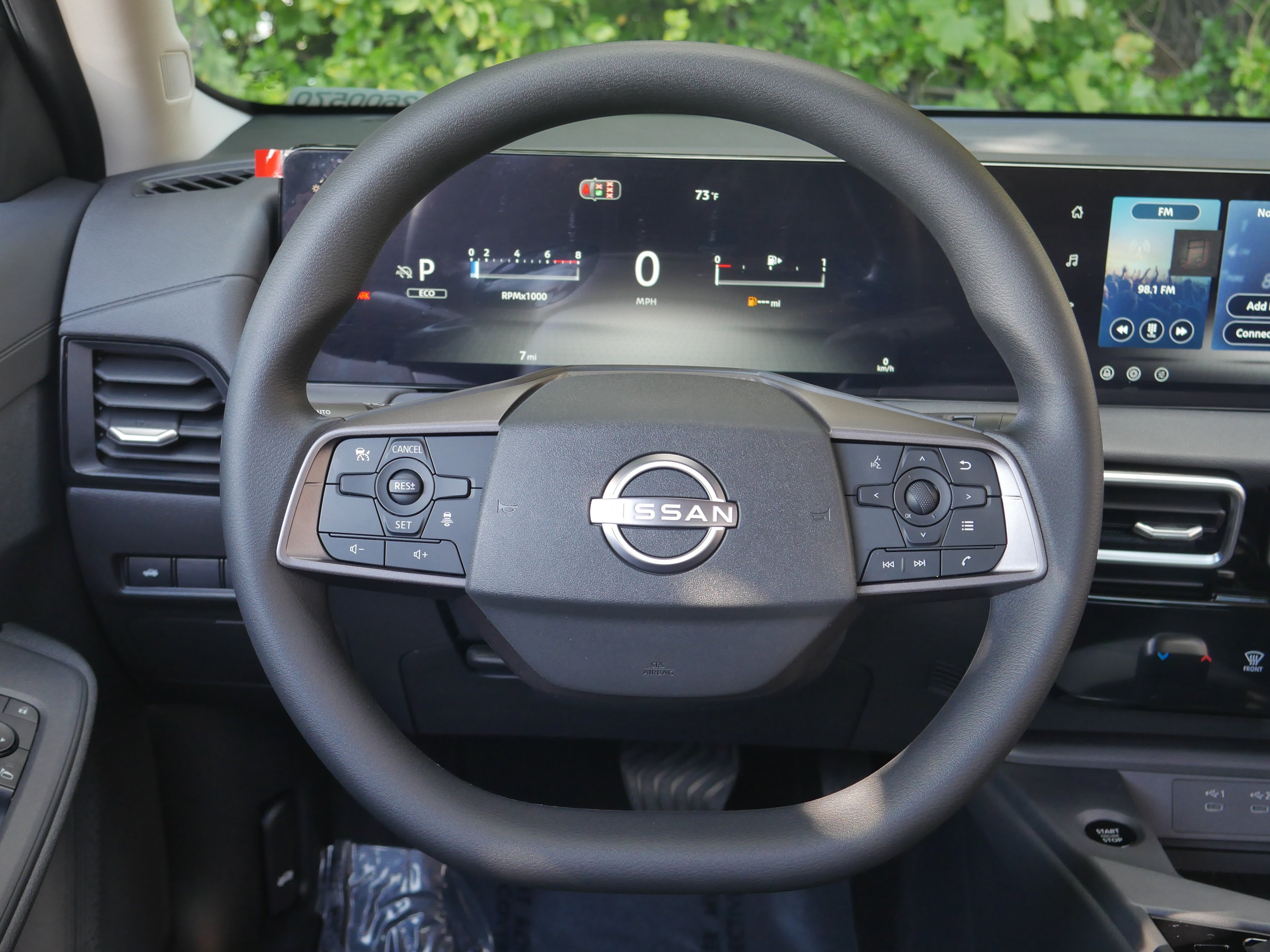 New 2027 Atlantic Gray Metallic Nissan SV image 6