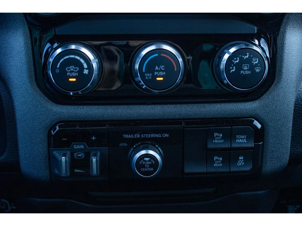 2026 RAM 1500 Warlock - Photo 31