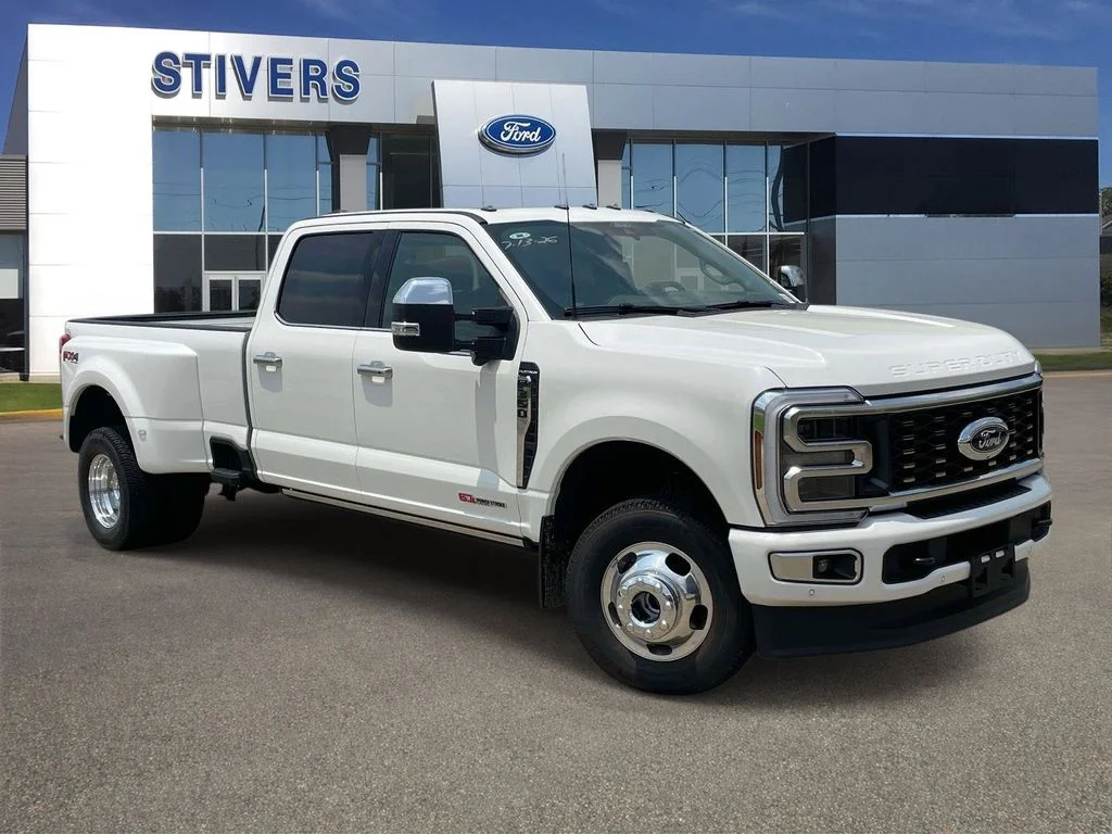 New 2026 White Ford Platinum image 1