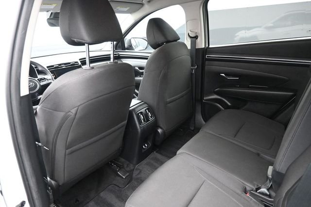 Used 2023 White Hyundai SEL image 25