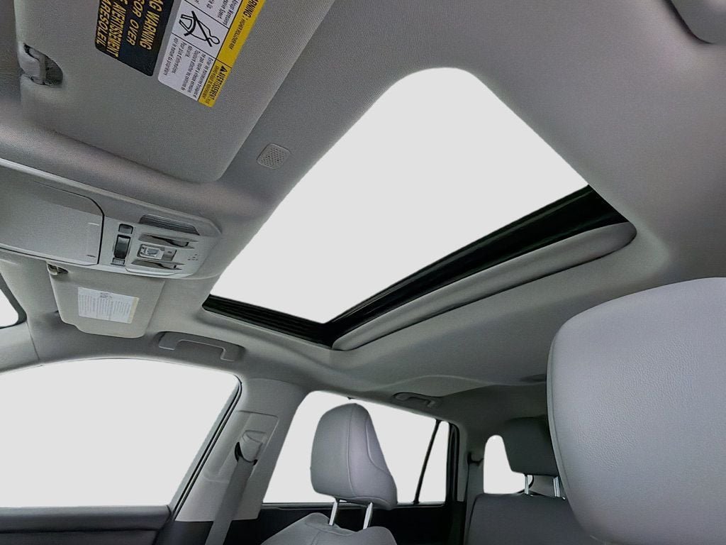 Used 2022 Blueprint Toyota XLE AWD image 22