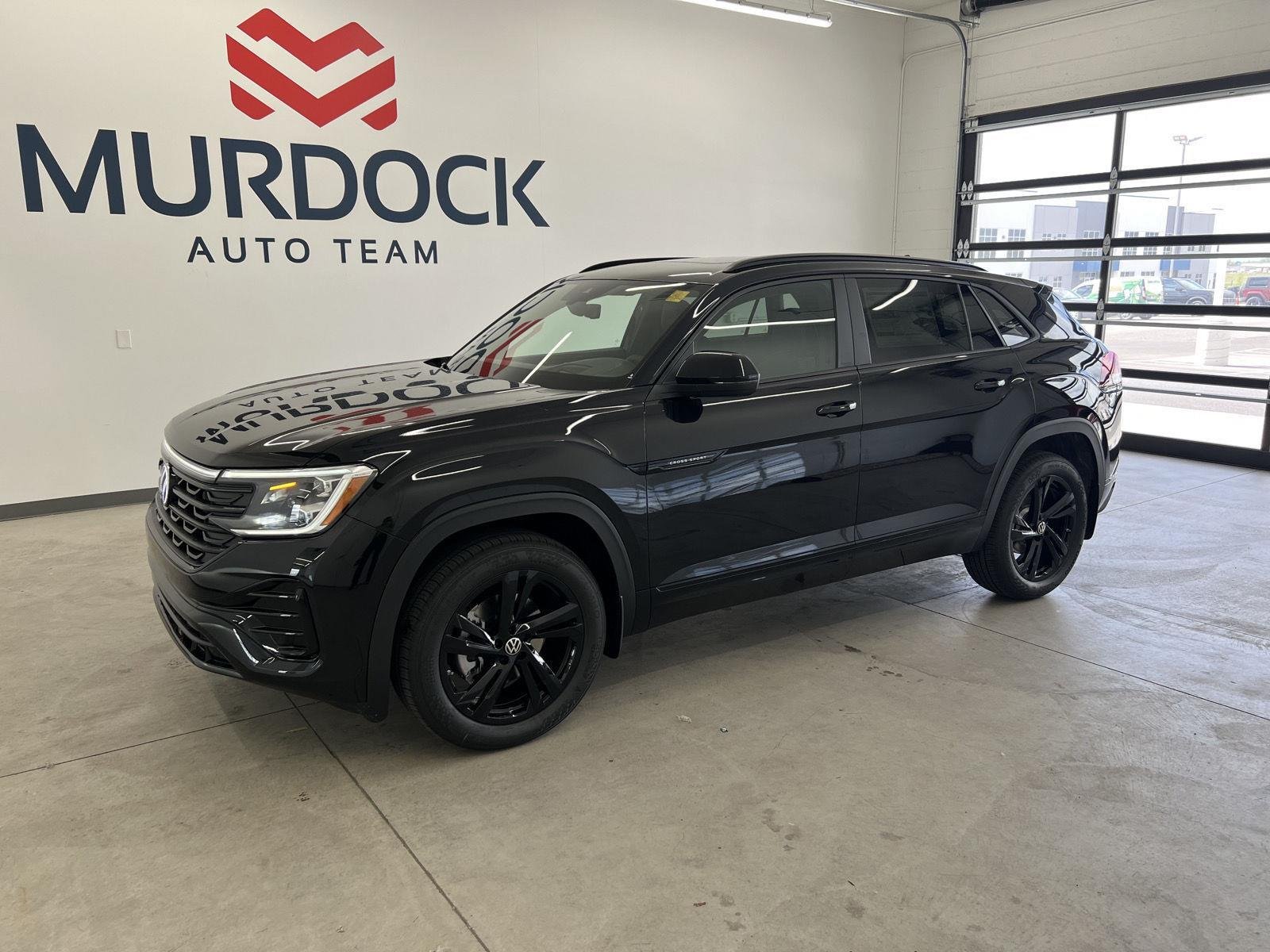 2026 Volkswagen Atlas Cross Sport 2.0T SEL R-Line 4MOTION's photo